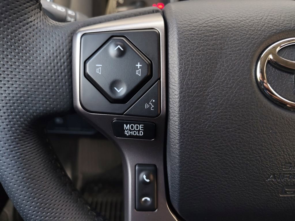 Used 2023 Toyota Tacoma SR5 w/ Technology Package AWD/4WD image 11