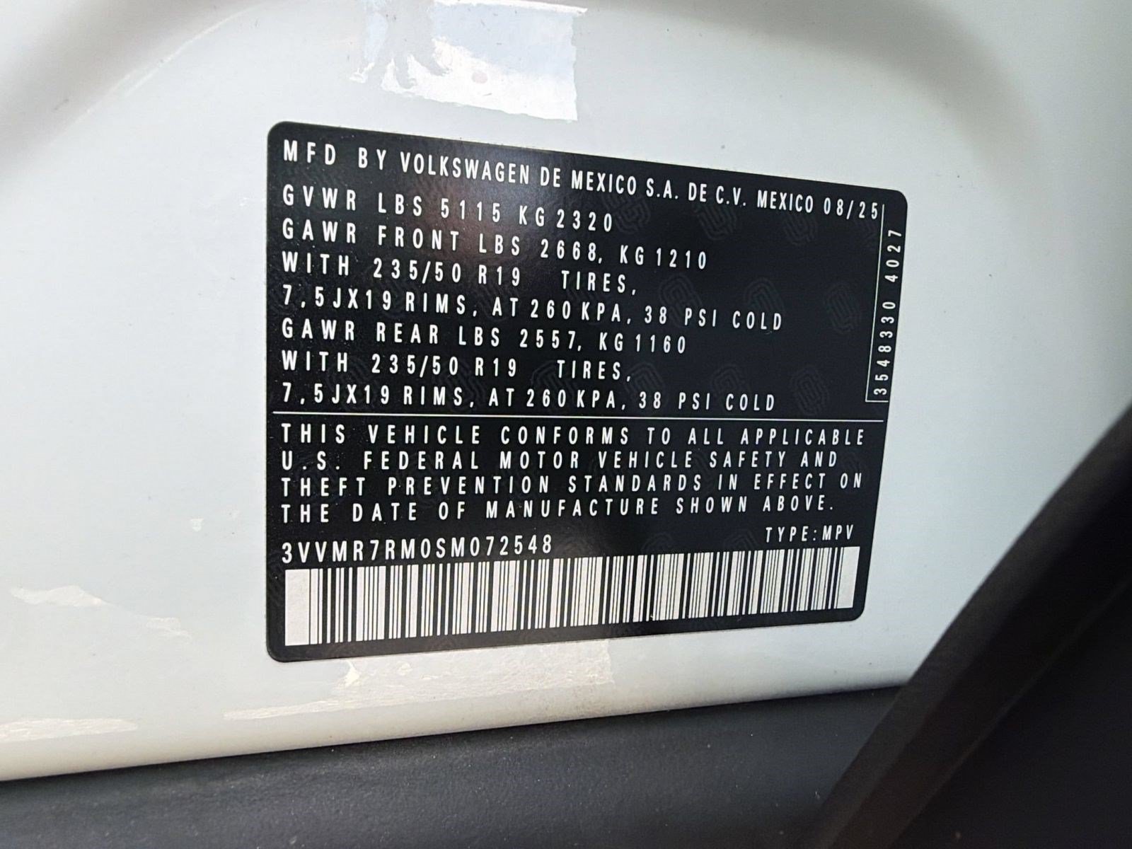 Used 2025 Volkswagen Tiguan SE AWD/4WD image 25