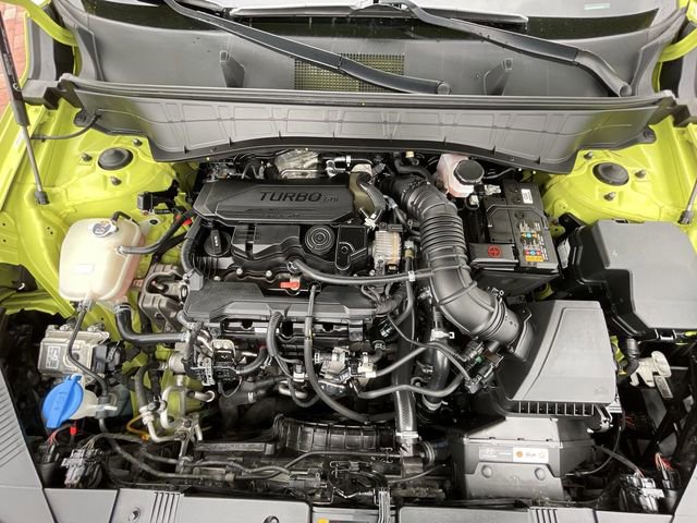 Used 2024 Hyundai Kona Limited image 22