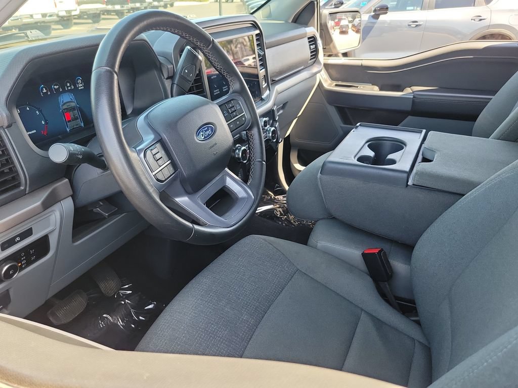 Used 2025 Ford F150 XLT w/ Equipment Group 301A Standard AWD/4WD image 3