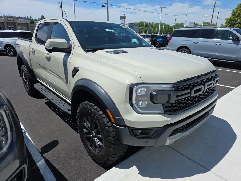 Used 2025 Ford Ranger Raptor AWD/4WD image 2
