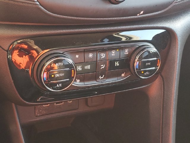 Certified 2021 Buick Encore GX Select FWD image 27