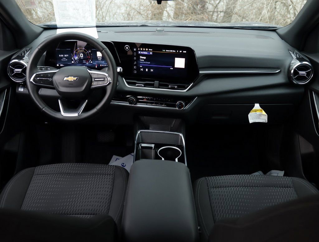 Used 2025 Chevrolet Equinox LT FWD image 21