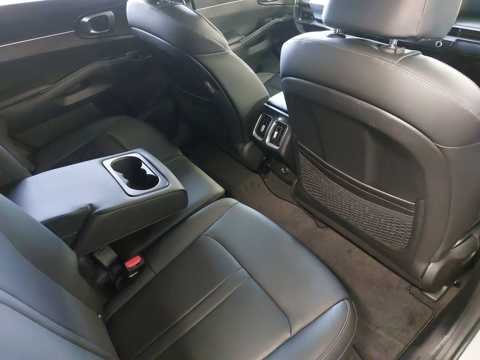 New 2026 Kia Sorento S w/ S Panoramic Sunroof Package FWD image 12