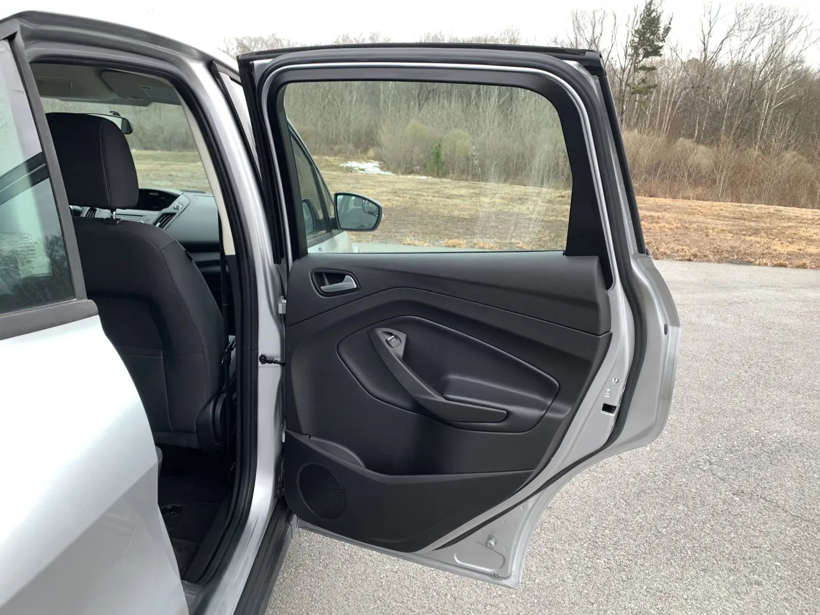 Used 2017 Ford C-MAX SE image 29