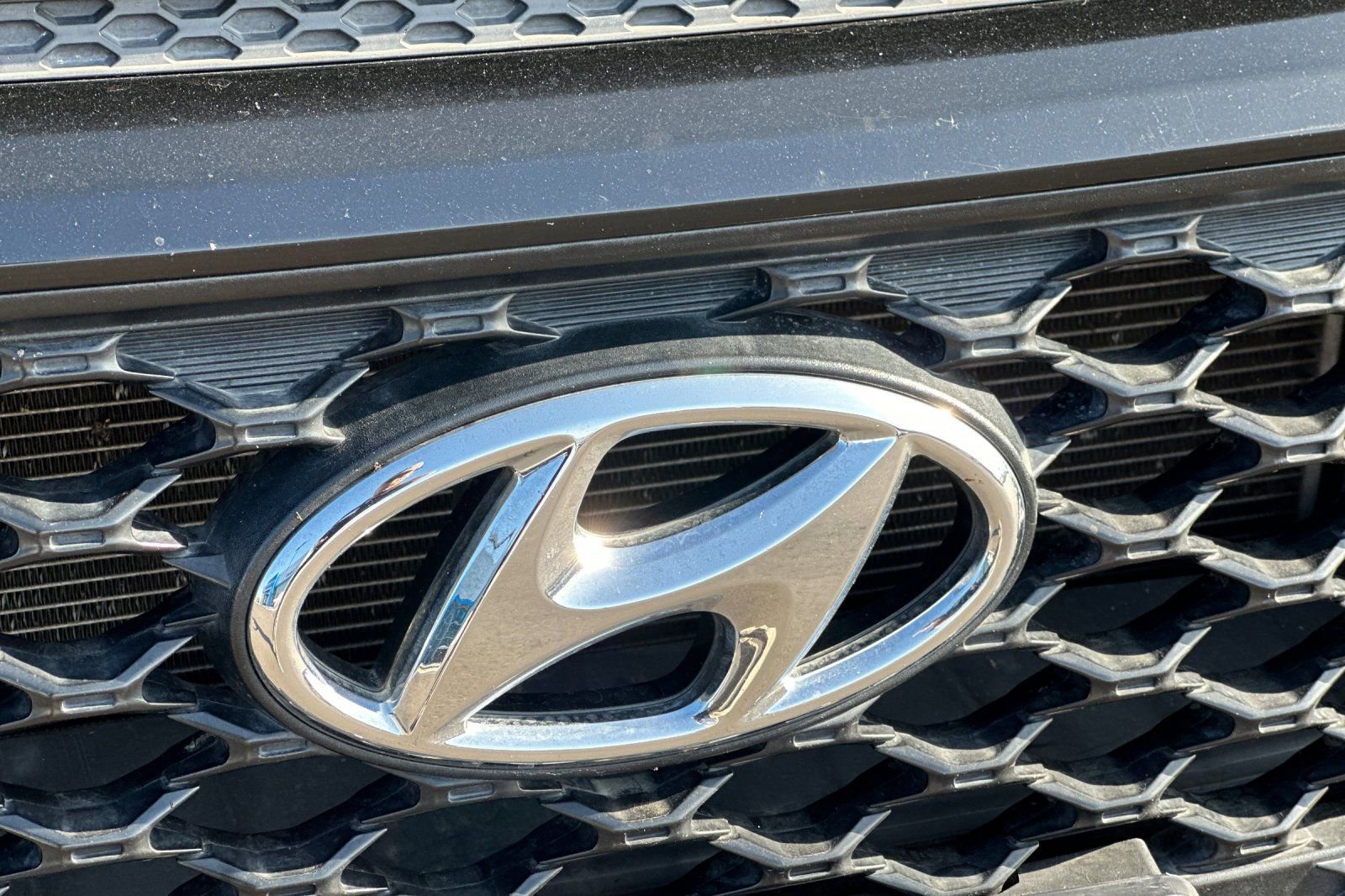 Used 2018 Hyundai Kona SEL w/ SEL Tech Package 02 image 37