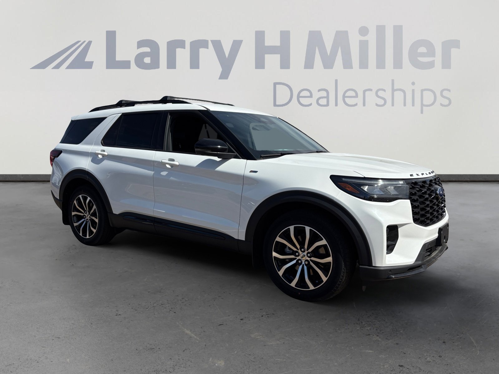 New 2025 Ford Explorer ST-Line image 7