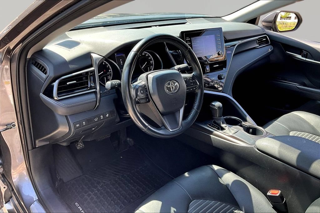Used 2024 Toyota Camry SE FWD image 17