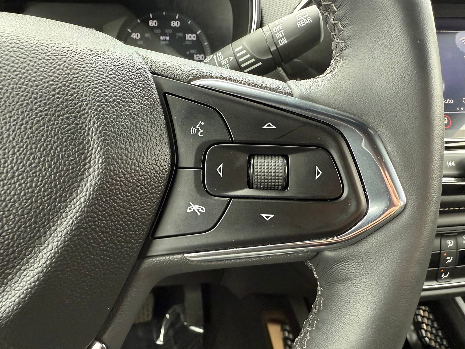 Certified 2023 Chevrolet TrailBlazer ACTIV w/ Convenience Package image 27