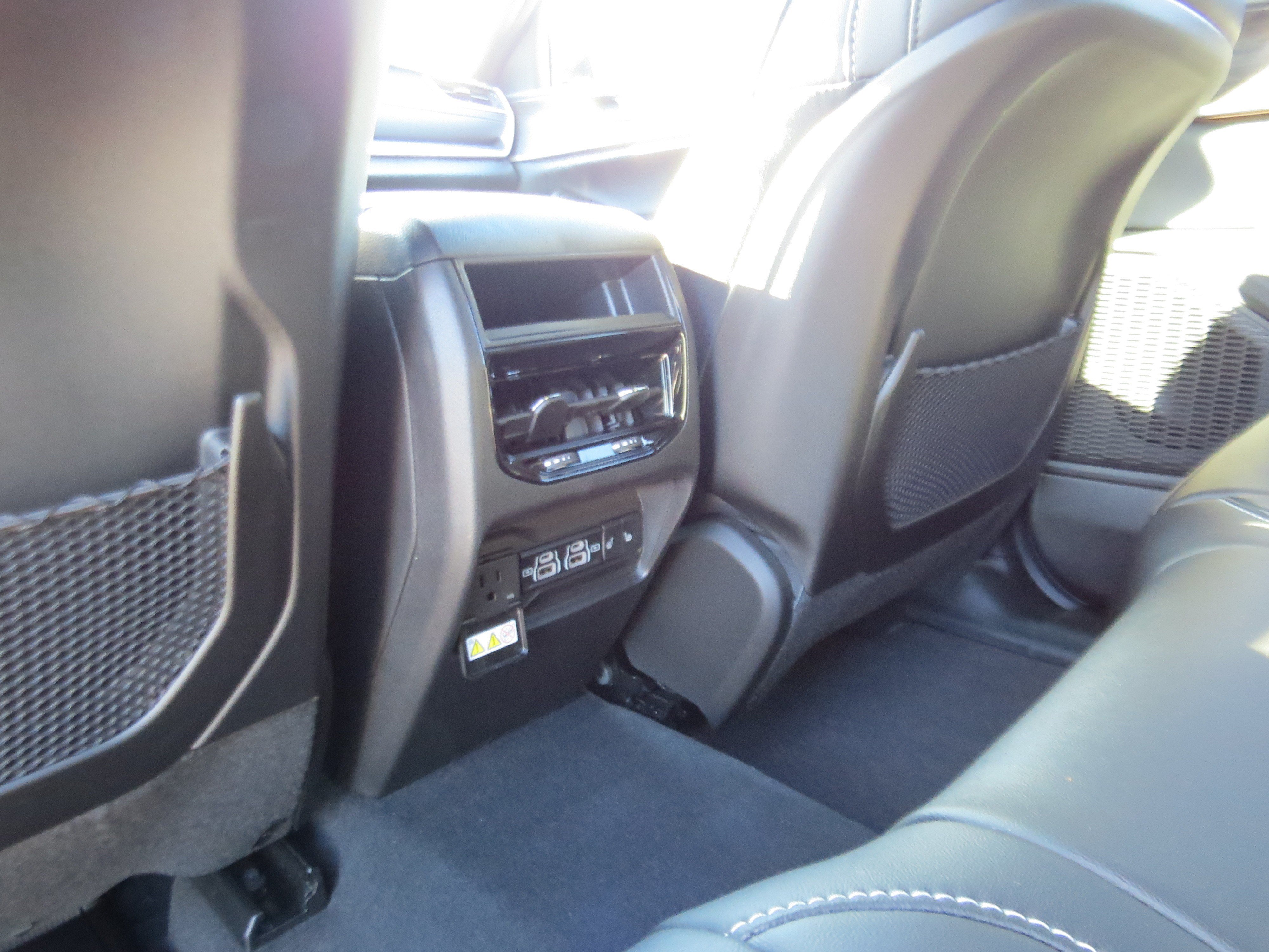 New 2025 Jeep Grand Cherokee Limited AWD/4WD image 14