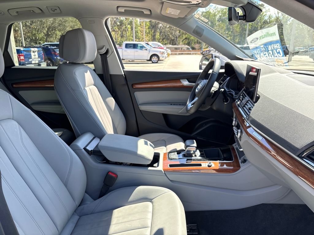Used 2023 Audi Q5 2.0T Premium Plus w/ Premium Plus Package image 29