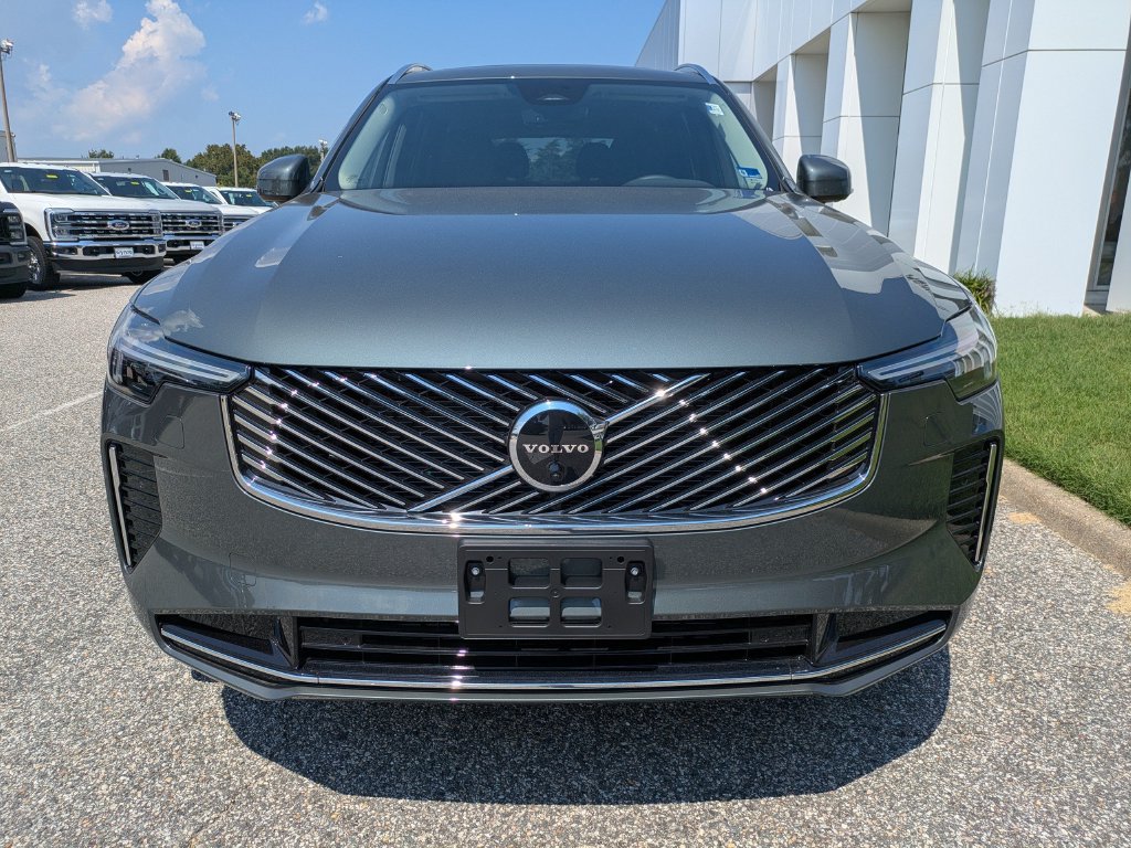 New 2027 Volvo XC90 B6 Plus AWD/4WD image 9