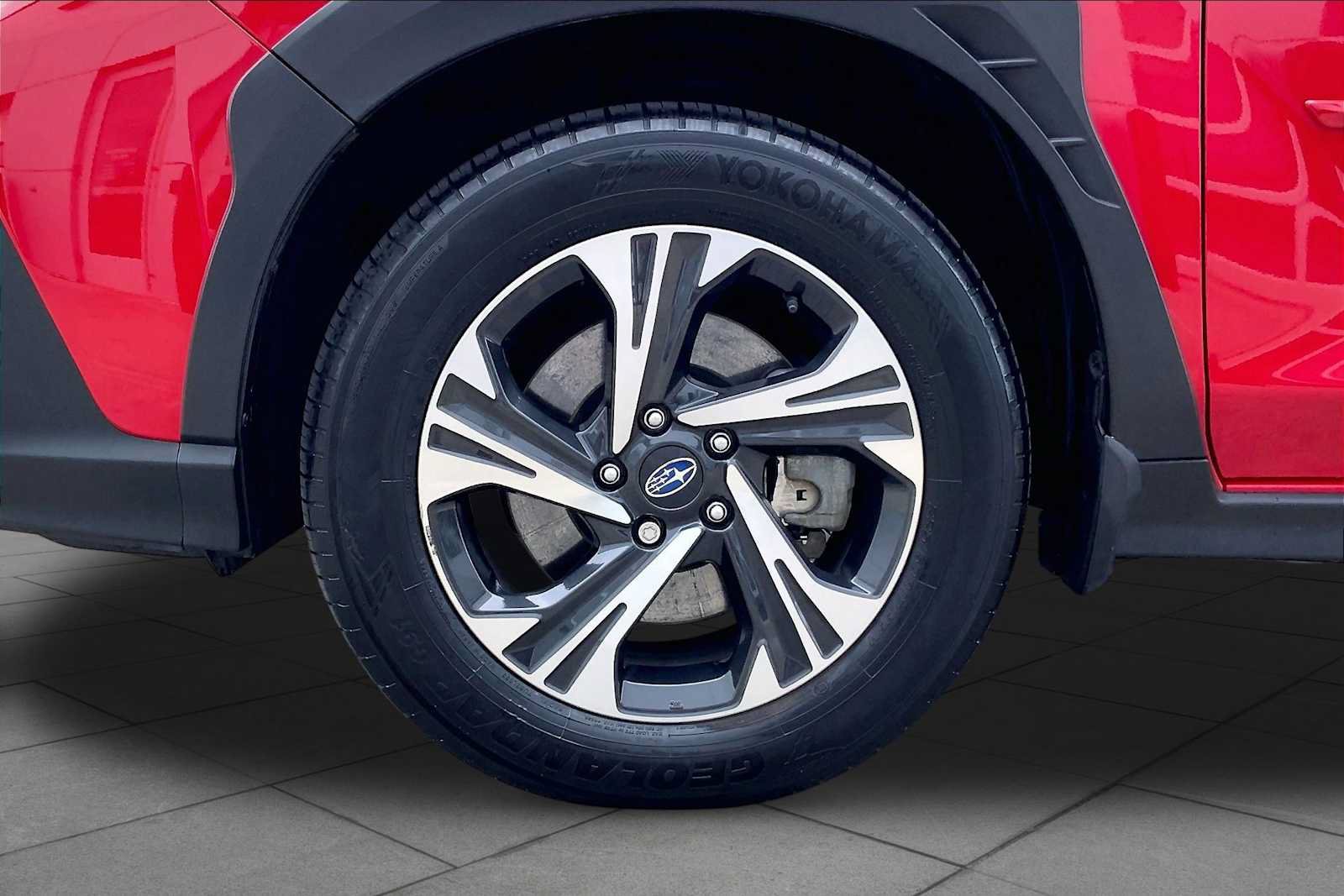 Used 2024 Subaru Crosstrek 2.0i Premium AWD/4WD image 10