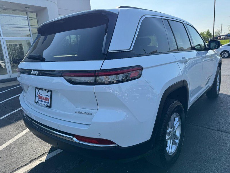 Used 2024 Jeep Grand Cherokee Laredo w/ Luxury Tech Group I video 3