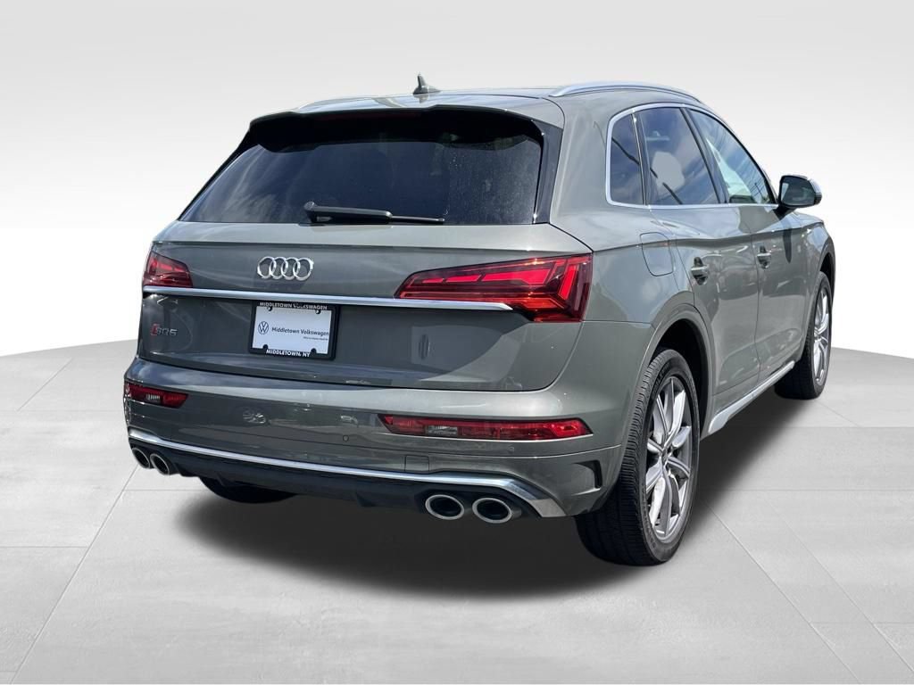 Used 2023 Audi SQ5 Premium Plus w/ Premium Plus Package AWD/4WD image 4