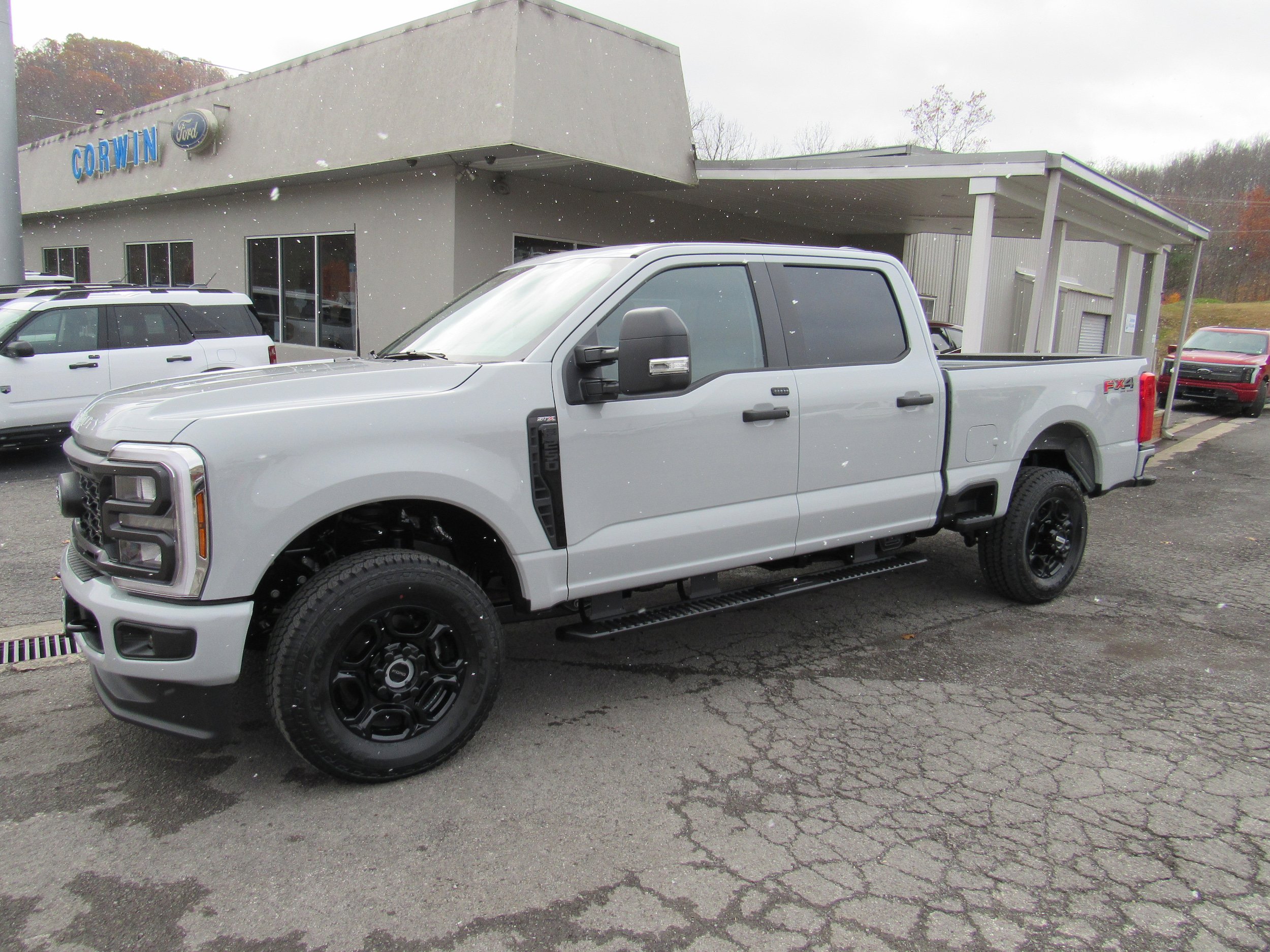 New 2026 Ford F250 XL w/ STX Appearance Package AWD/4WD image 8