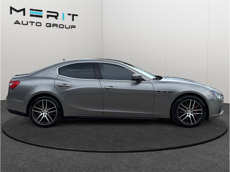 Used 2016 Maserati Ghibli RWD image 9