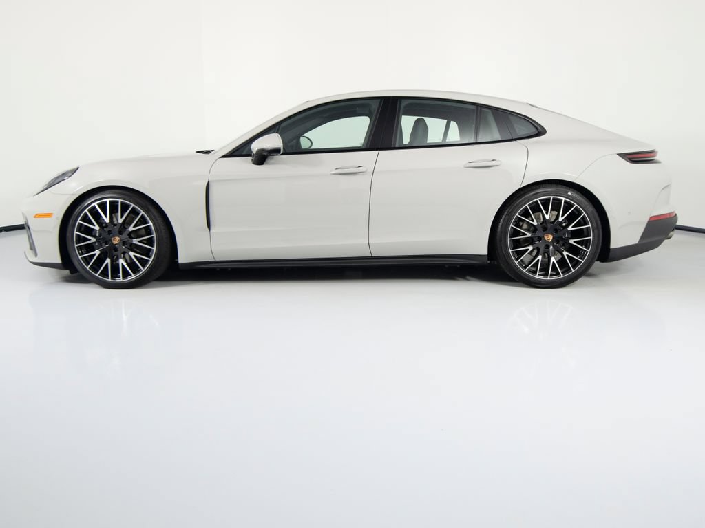 New 2026 Porsche Panamera 4 AWD/4WD image 2