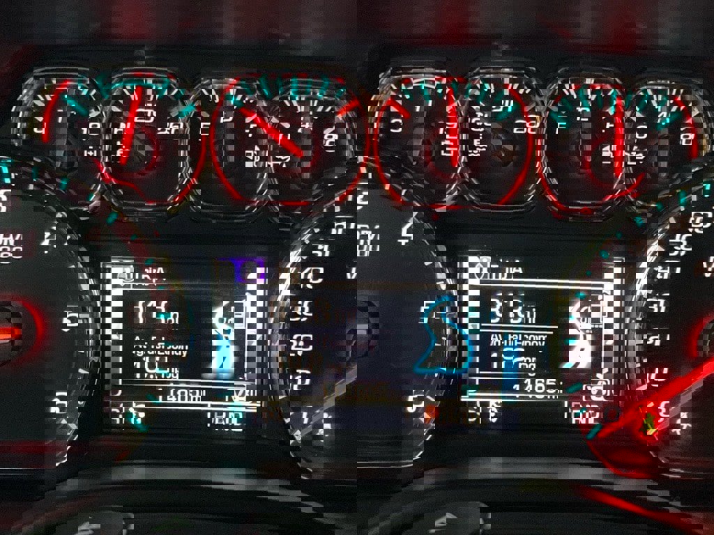 Used 2018 Chevrolet Tahoe LT image 16