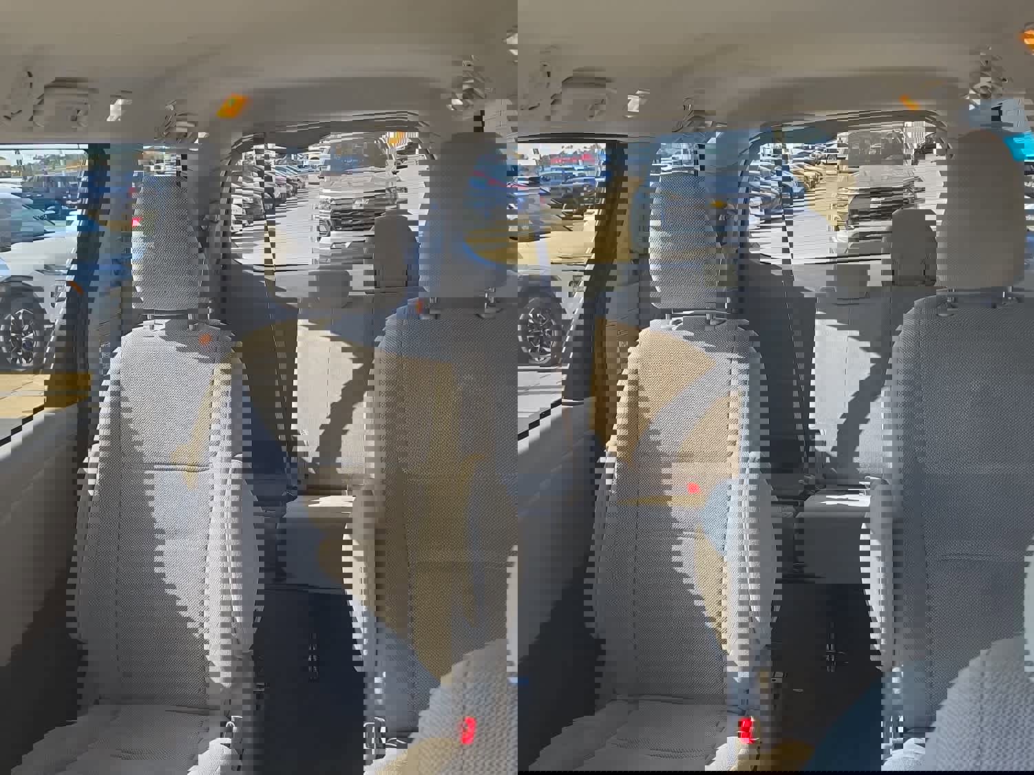 Used 2020 Toyota Sienna L image 13