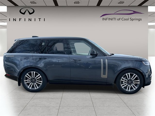 Used 2024 Land Rover Range Rover SE image 8