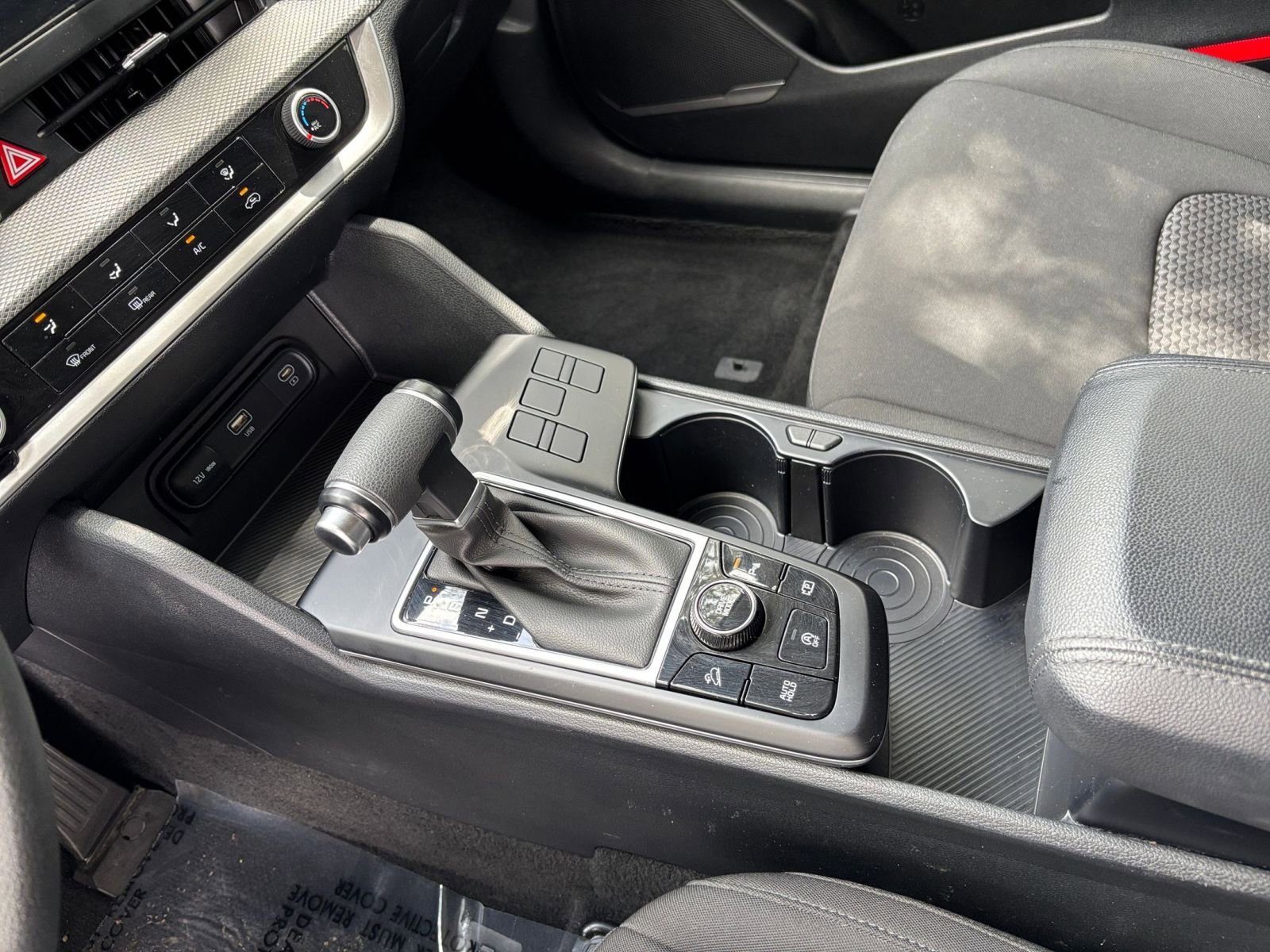 Used 2025 Kia Sportage LX FWD image 39