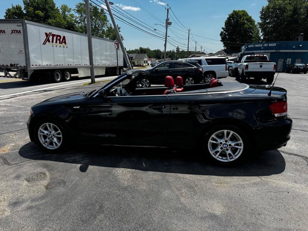 Used 2009 BMW 128i Convertible RWD image 11