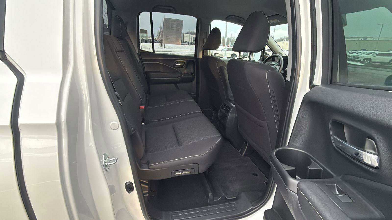 Used 2023 Honda Ridgeline Sport image 19