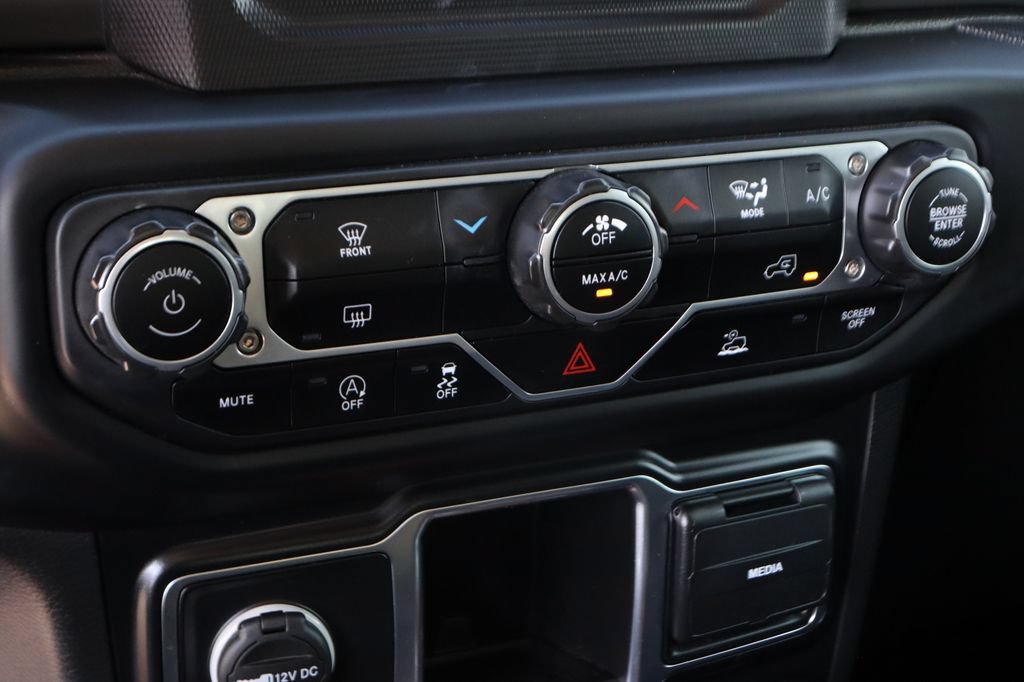 Used 2023 Jeep Gladiator Sport AWD/4WD image 28