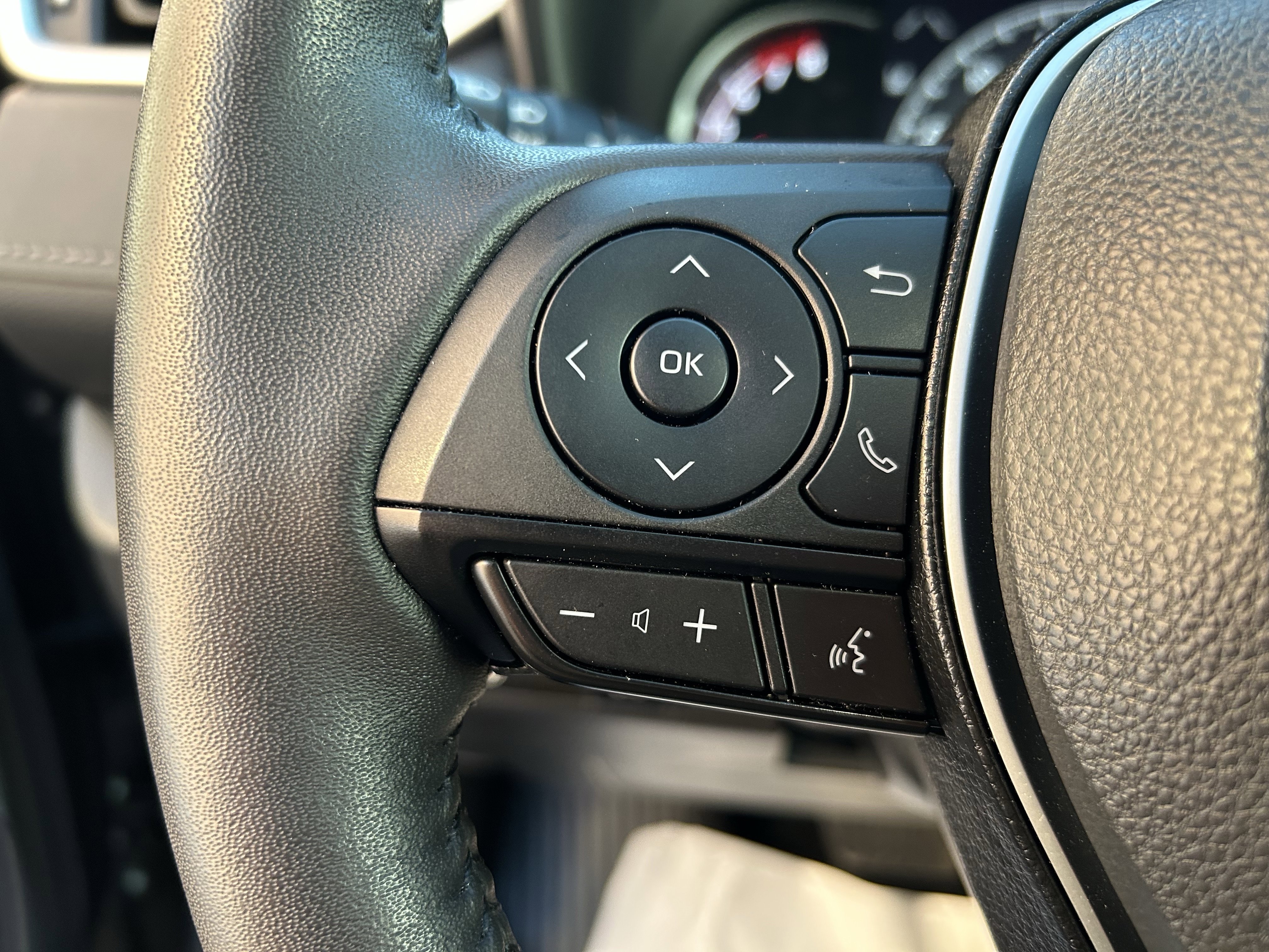 Certified 2023 Toyota RAV4 XLE Premium image 26