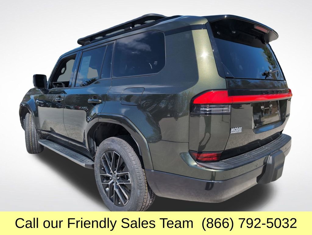 Used 2024 Lexus GX 550 AWD/4WD image 3