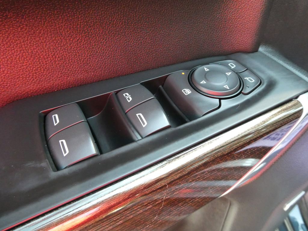 Used 2019 Chevrolet Silverado 1500 RST image 24