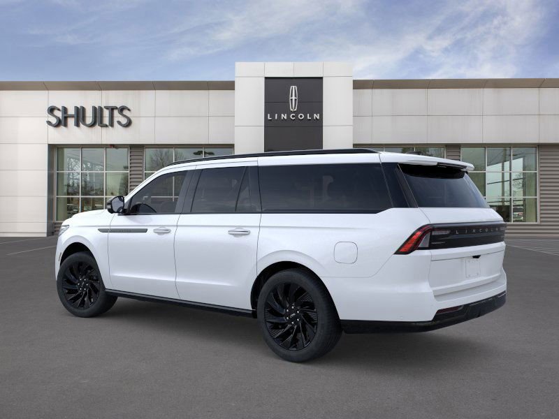 New 2025 Lincoln Navigator L Reserve image 4
