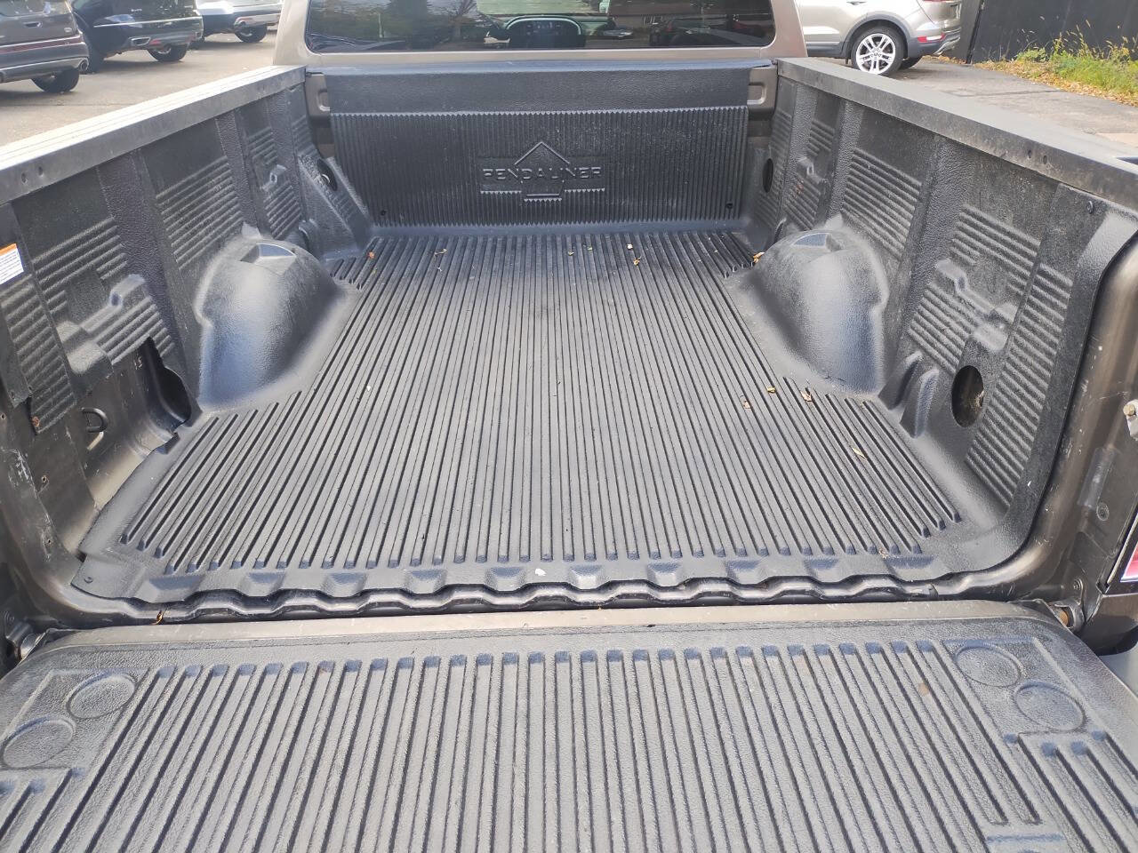 Used 2015 GMC Canyon SLT AWD/4WD image 16