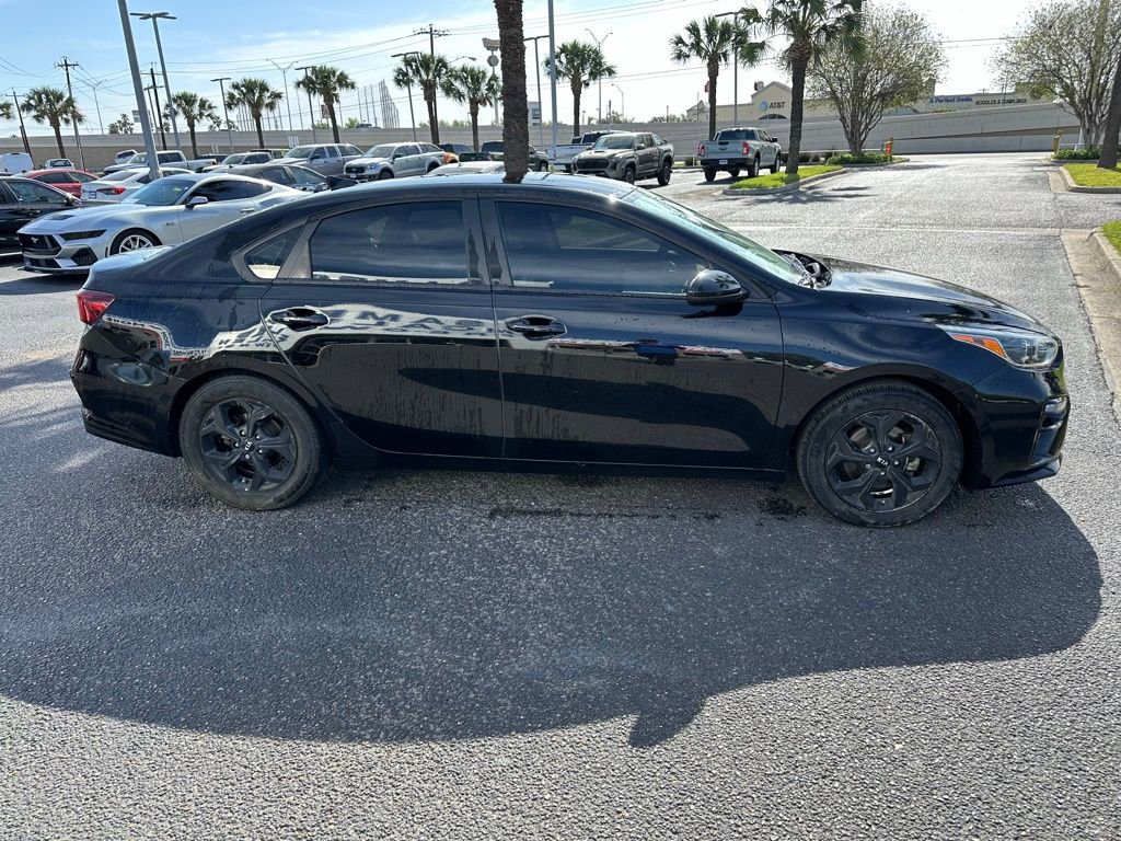 Used 2020 Kia Forte LXS image 7