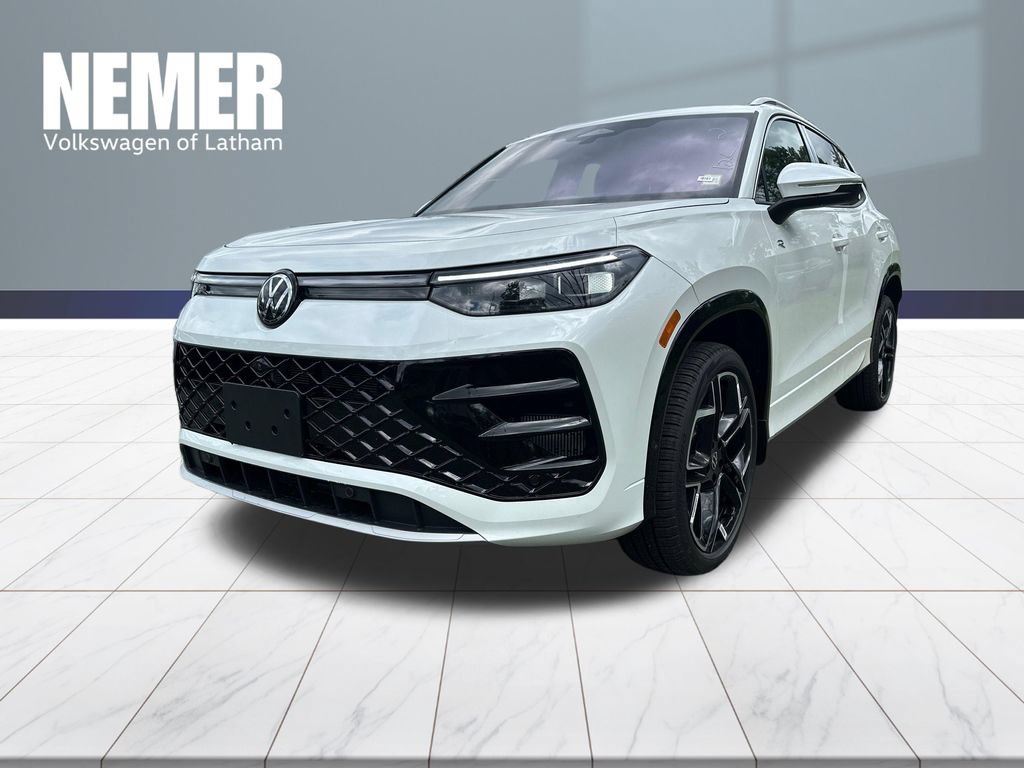 New 2026 Volkswagen Tiguan SEL R-Line AWD/4WD image 1