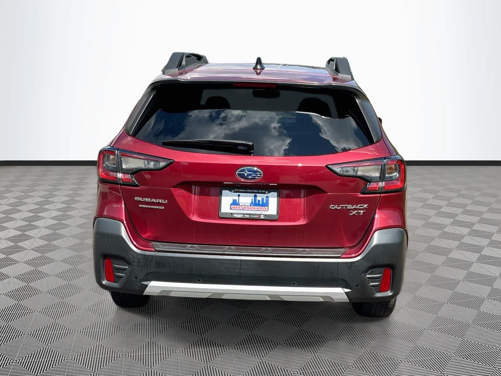 Used 2022 Subaru Outback Limited XT AWD/4WD image 6