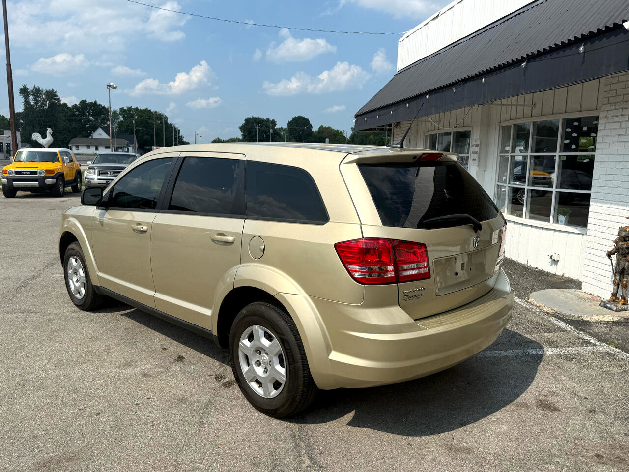 Used 2010 Dodge Journey SE image 7