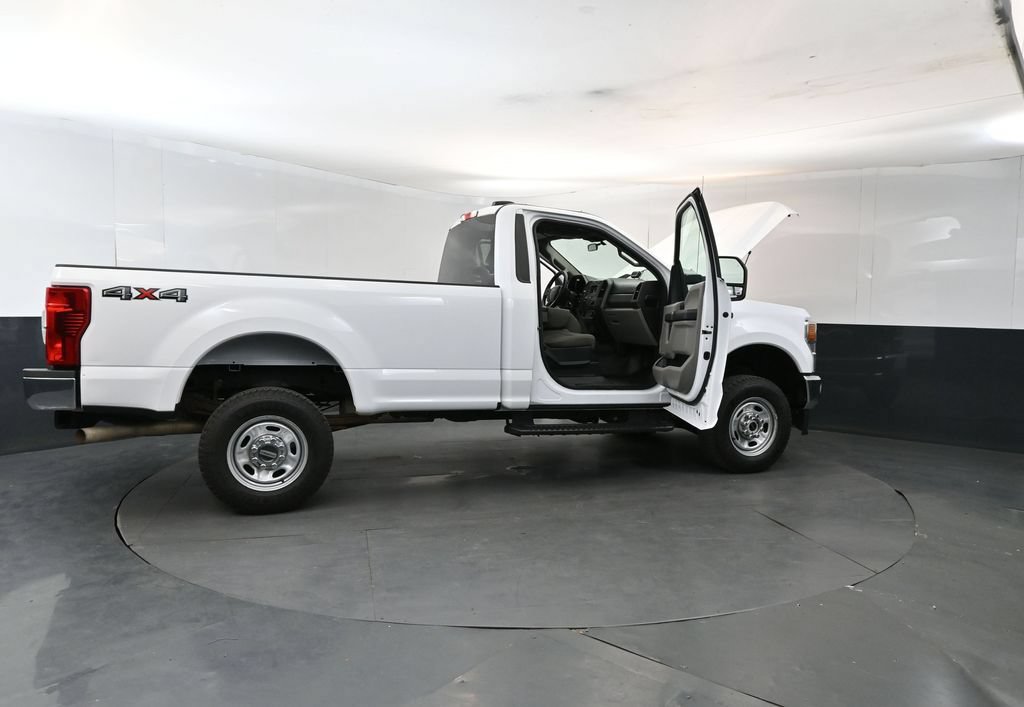 Used 2021 Ford F250 XL w/ Power Equipment Group AWD/4WD image 23