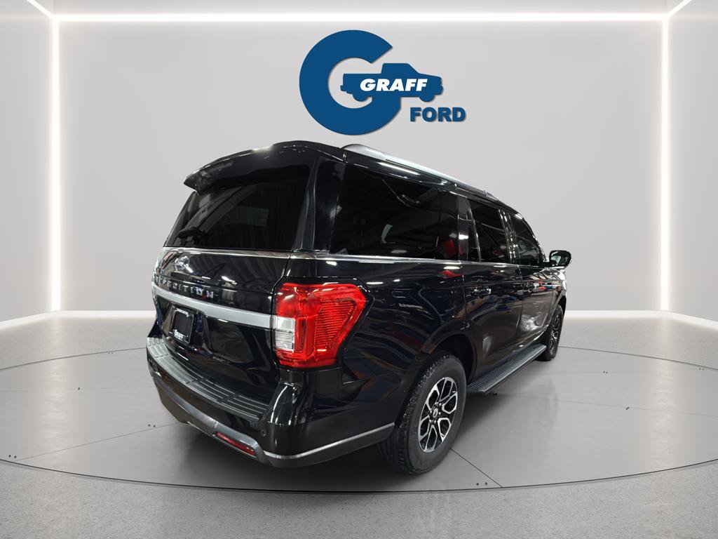 Used 2023 Ford Expedition XLT image 7