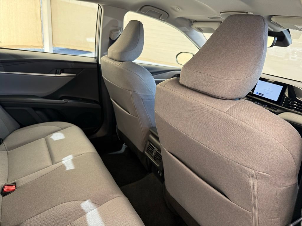 Used 2025 Toyota Camry LE w/ Convenience Package AWD/4WD image 17
