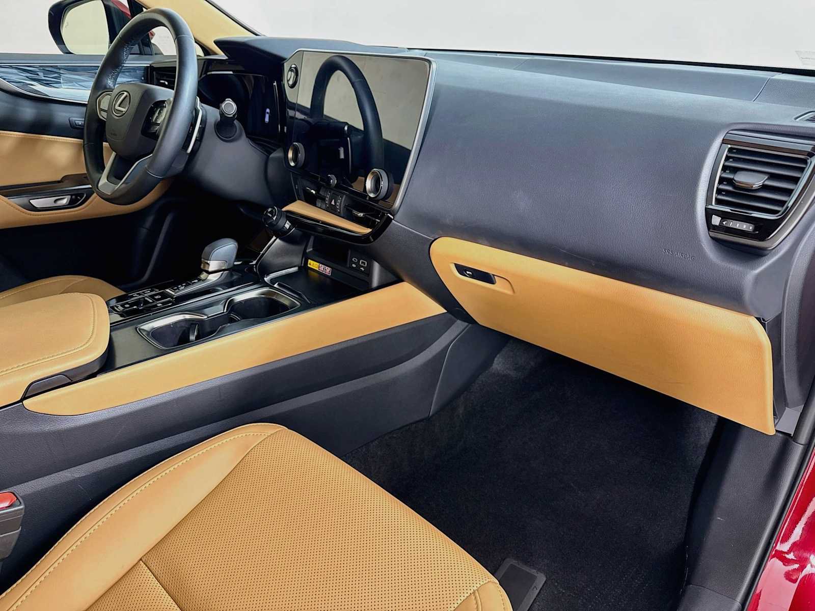 Used 2026 Lexus NX 350h AWD w/ Accessory Package (Z2) image 30