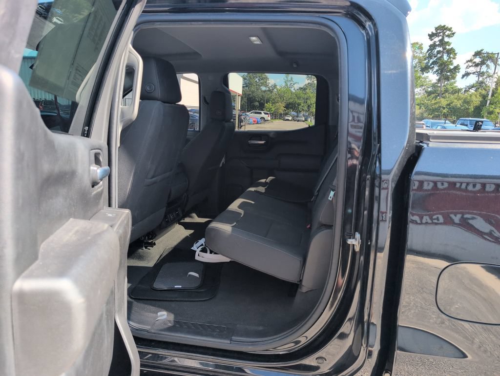 Used 2021 Chevrolet Silverado 1500 LT w/ Bed Protection Package RWD image 11
