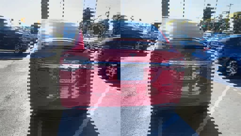 Used 2021 Tesla Model X Performance image 7