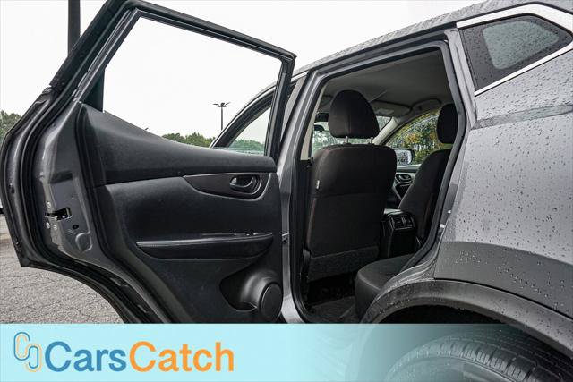 Used 2020 Nissan Rogue Sport S w/ Appearance Package FWD image 32