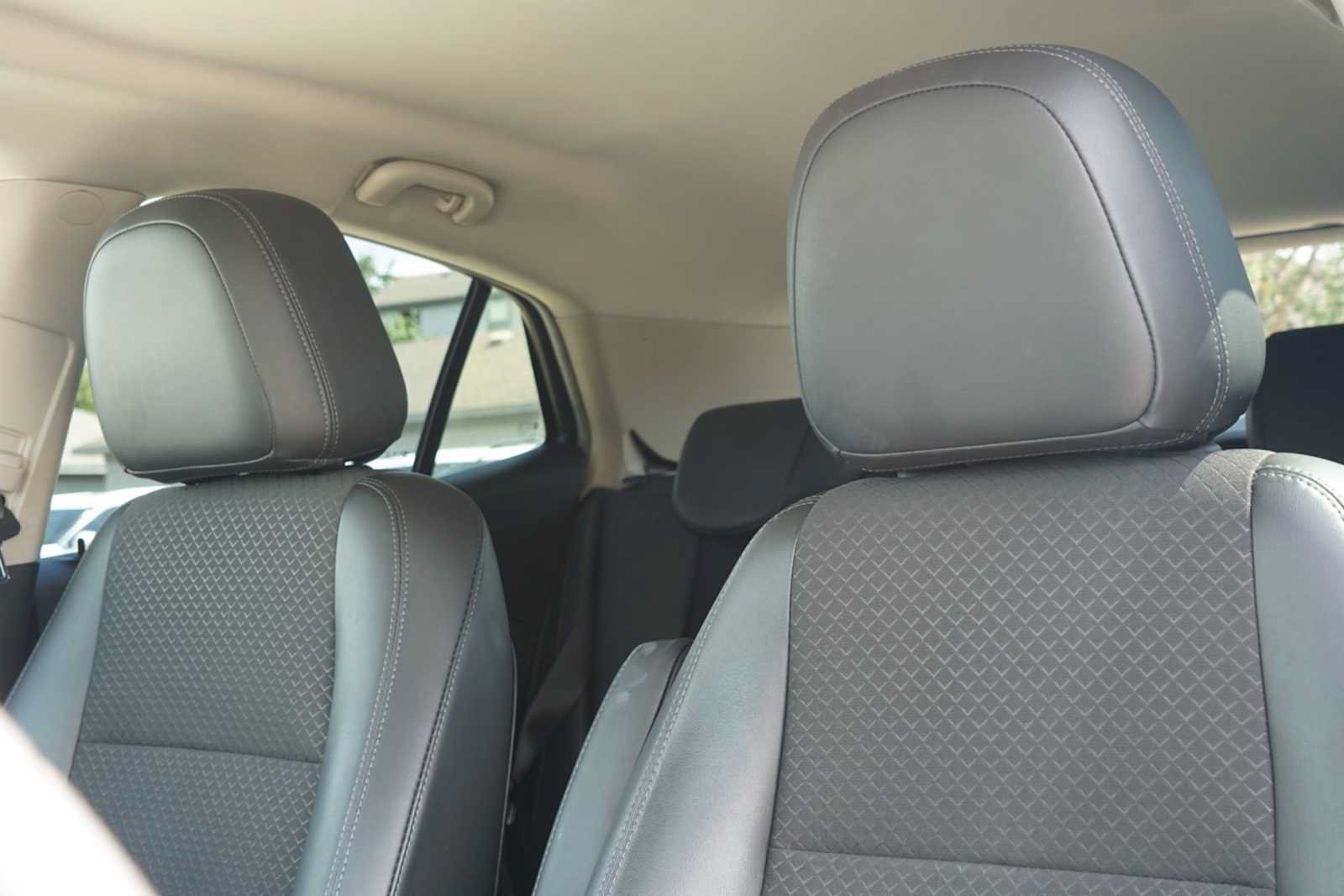 Used 2019 Buick Encore Preferred w/ Safety Package FWD image 9