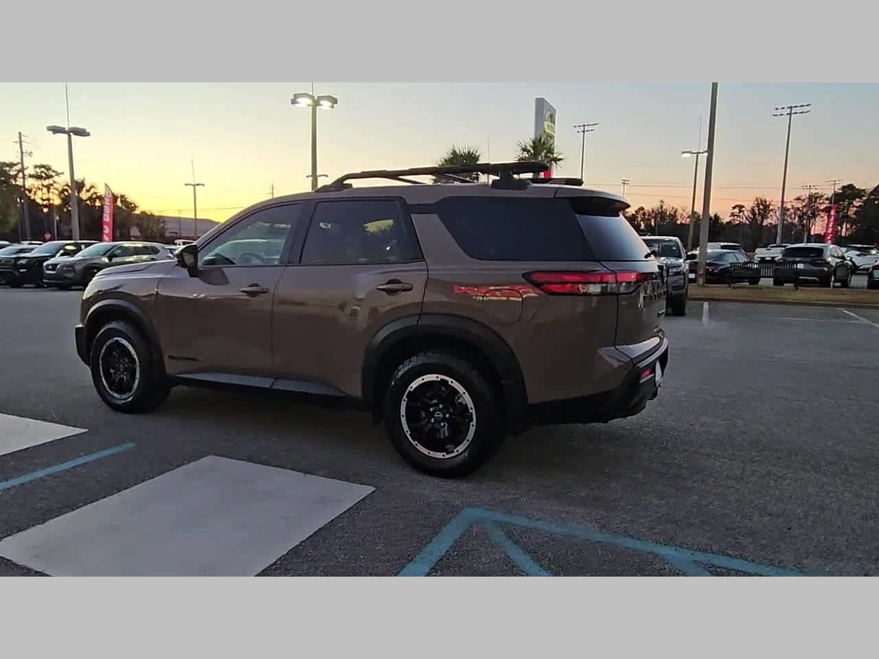 Used 2024 Nissan Pathfinder Rock Creek image 27