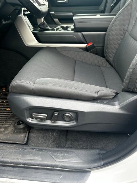 Used 2025 Toyota Tundra SR5 w/ SR5 Convenience Package image 13