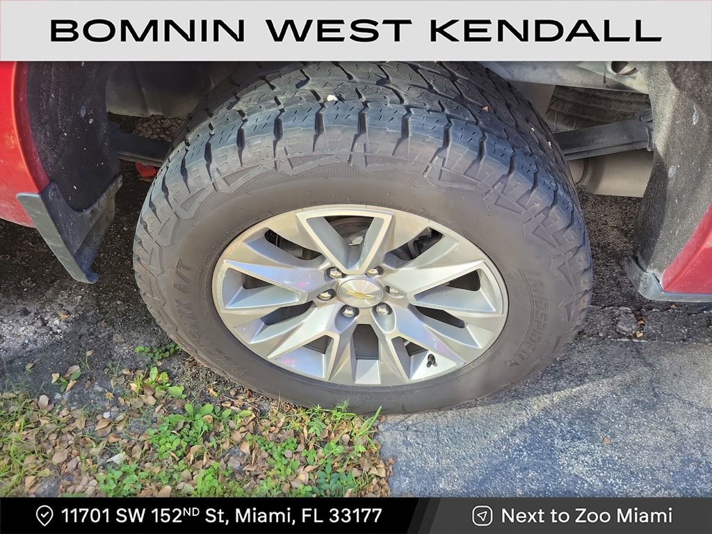 Used 2020 Chevrolet Silverado 1500 High Country w/ Technology Package image 5