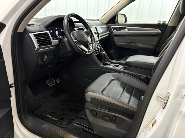 Used 2022 Volkswagen Atlas SEL Premium AWD/4WD image 39